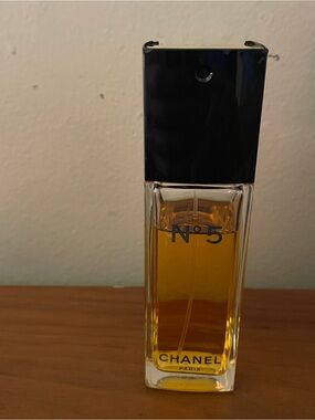 CHANEL N°5 Perfume